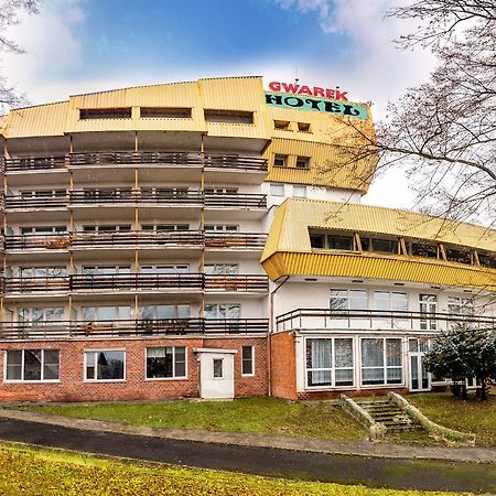 Hotel Gwarek Bad Kudowa Exterior foto